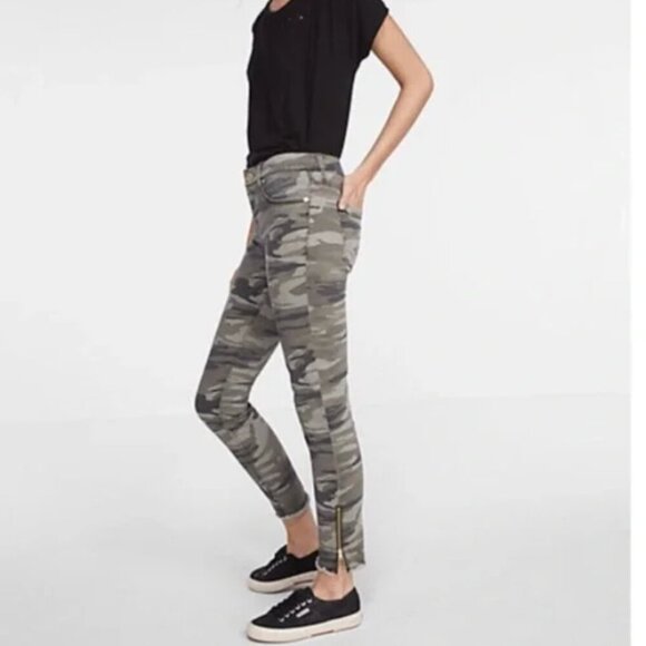 Express Jeans Ankle Jegging Faded Camo Mid-Rise 4R - Picture 2 of 15